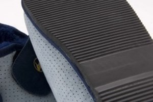 Shear Comfort Wrap Around Boots