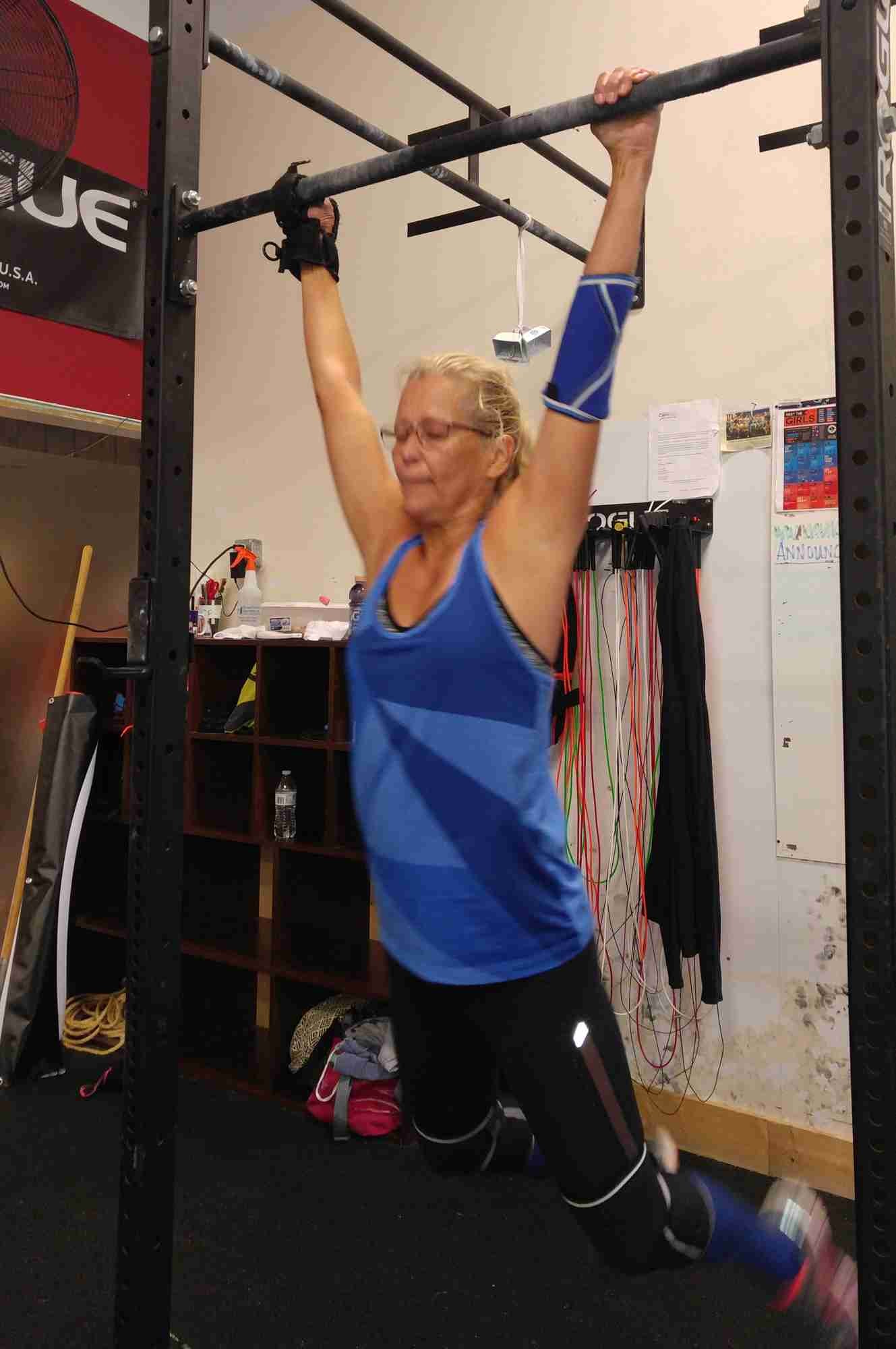 AH Limb Difference Gripping Aid