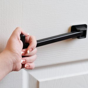 T-Pull Door Closer
