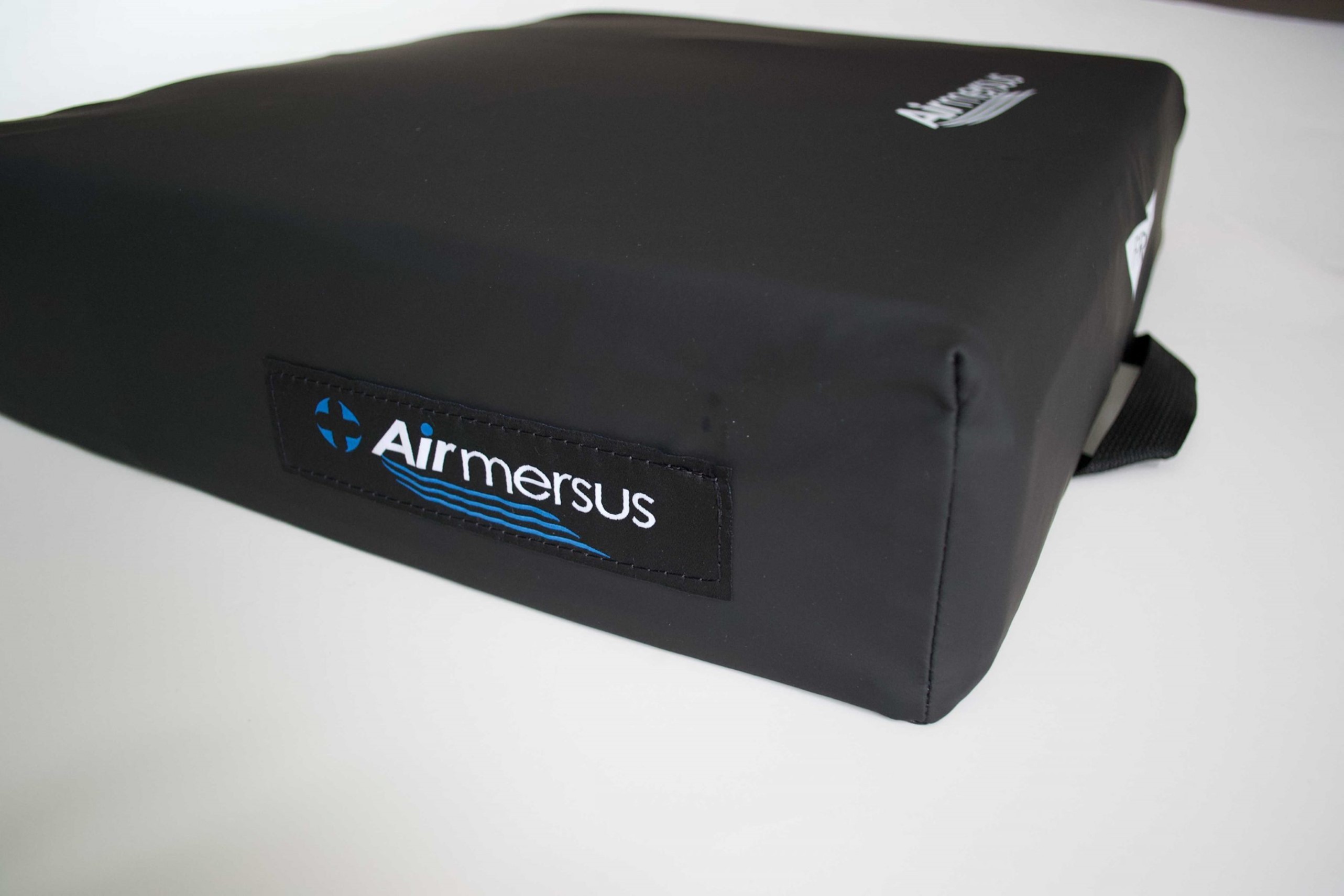 Airmersus Self-Adjusting Air Cushion