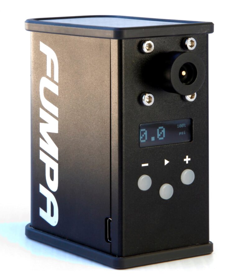 Fumpa Black front view